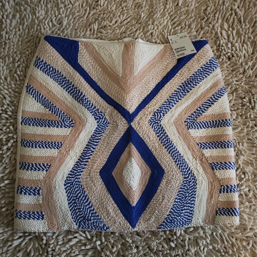 H&M Thick Aztec Print Skirt